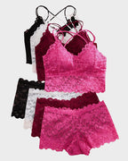 Ensemble romantique de bralette et culotte en dentelle