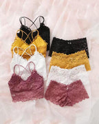 Ensemble romantique de bralette et culotte en dentelle