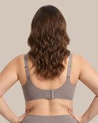 Soutien-gorge souple sans armatures à couverture complète et bord festonné